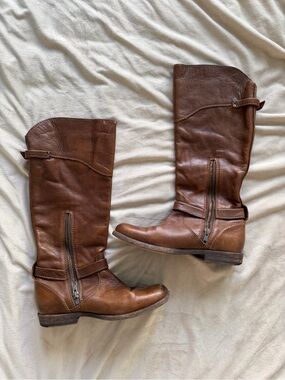 FRYE AND CO. Brown Leather Knee Boots with Side Zipper
